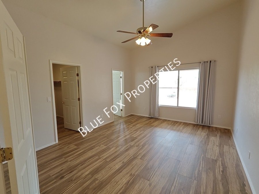 710 W Calle Alta Loma property image