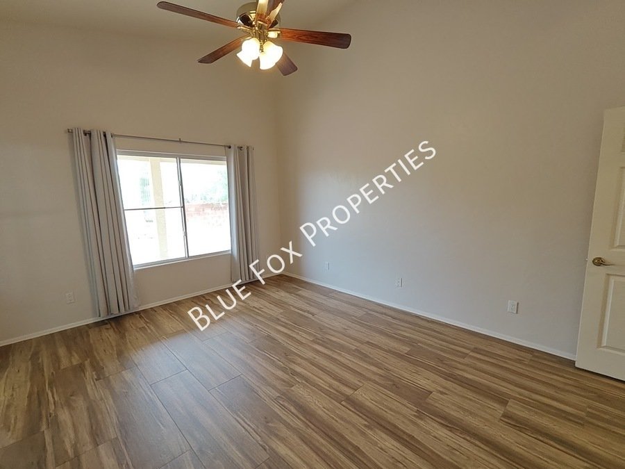 710 W Calle Alta Loma property image