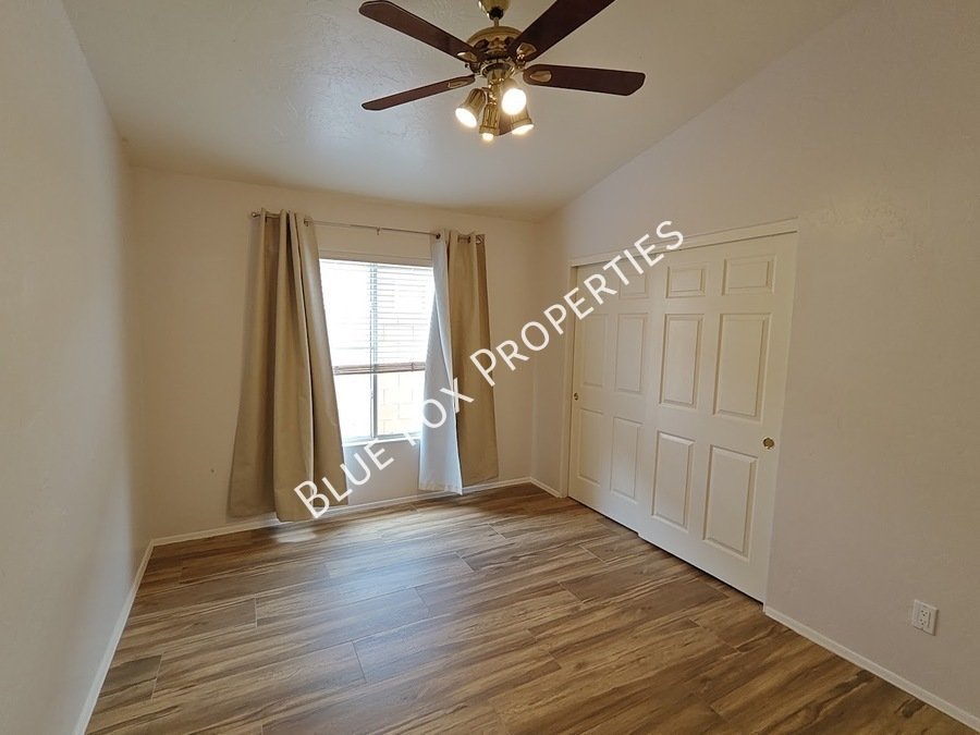 710 W Calle Alta Loma property image