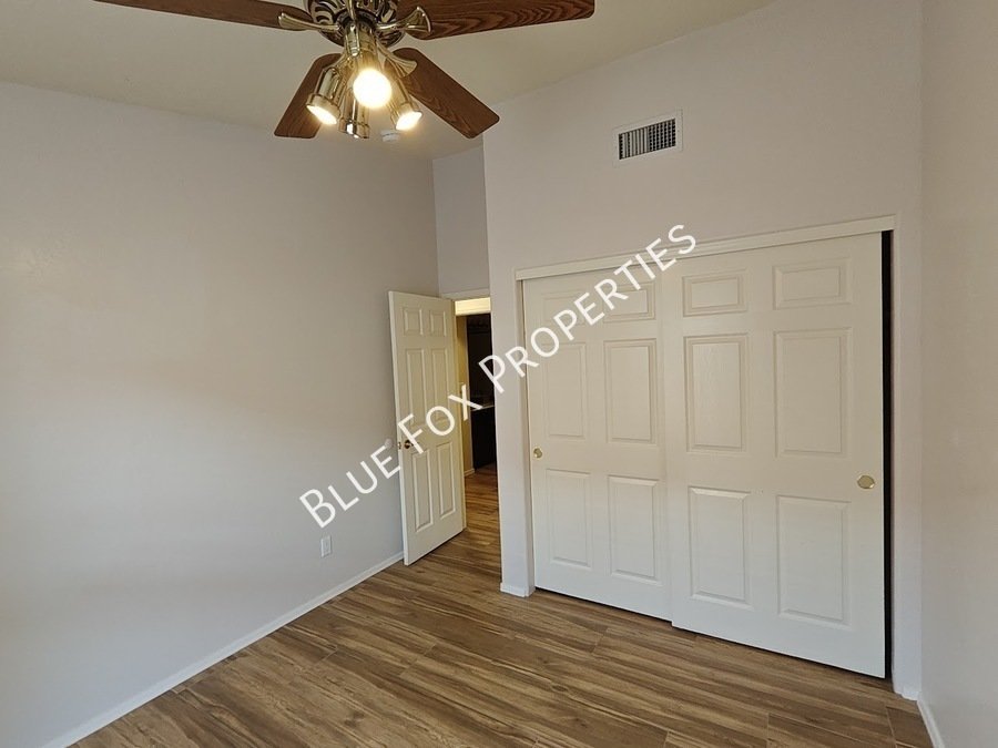 710 W Calle Alta Loma property image