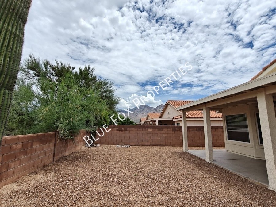710 W Calle Alta Loma property image