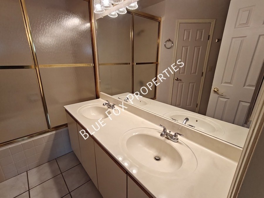 Bright open spaces in this stunning home!  Views, views and more views! property image