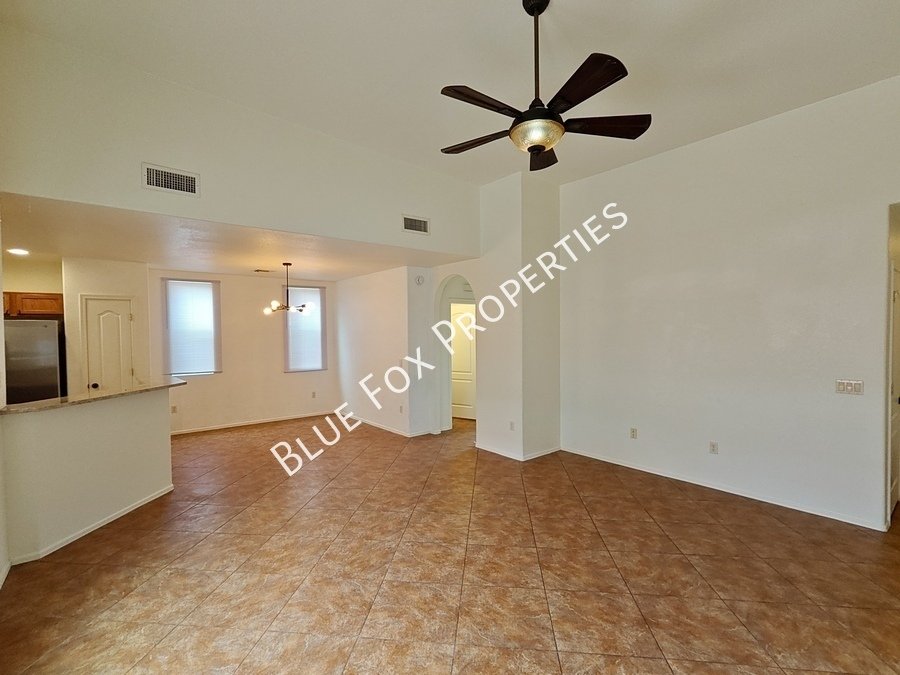 1292 S Paseo Luna Blanca property image