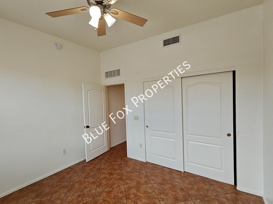 1292 S Paseo Luna Blanca property image