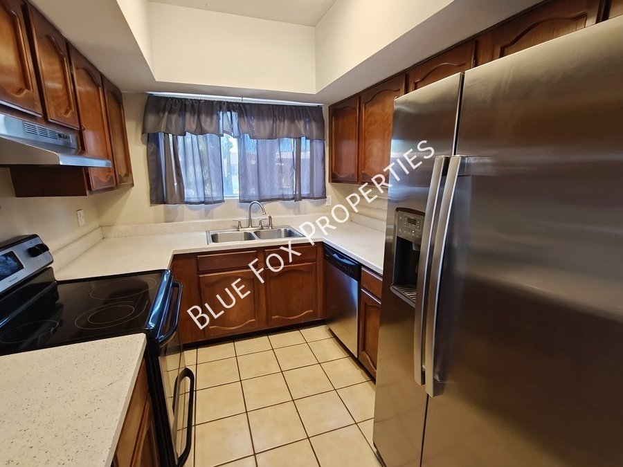 7861 East Lester Street property image