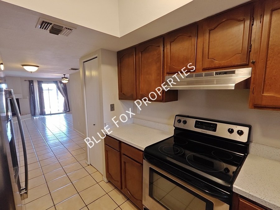 7861 East Lester Street property image