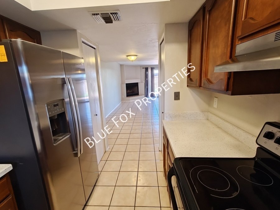 7861 East Lester Street property image