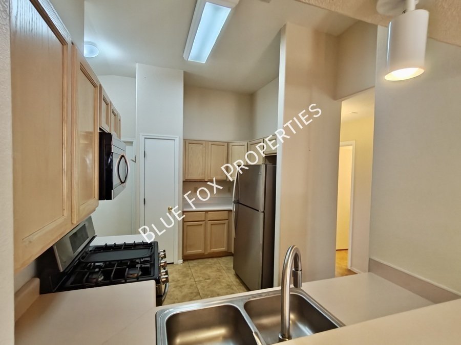 9422 East Cork Street property image