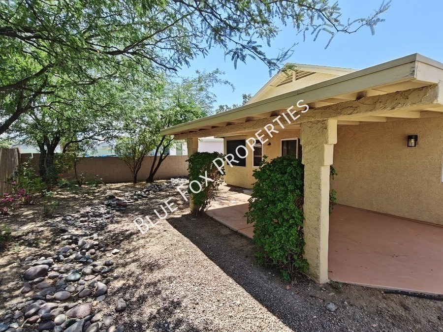 9422 East Cork Street property image