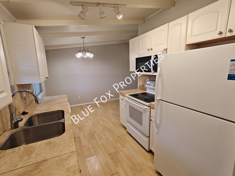 5901 N Oracle Road Apt 18 property image