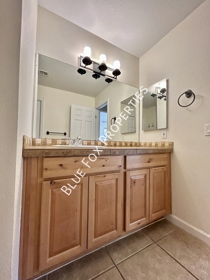 6490 N Tierra De Las Catalinas property image