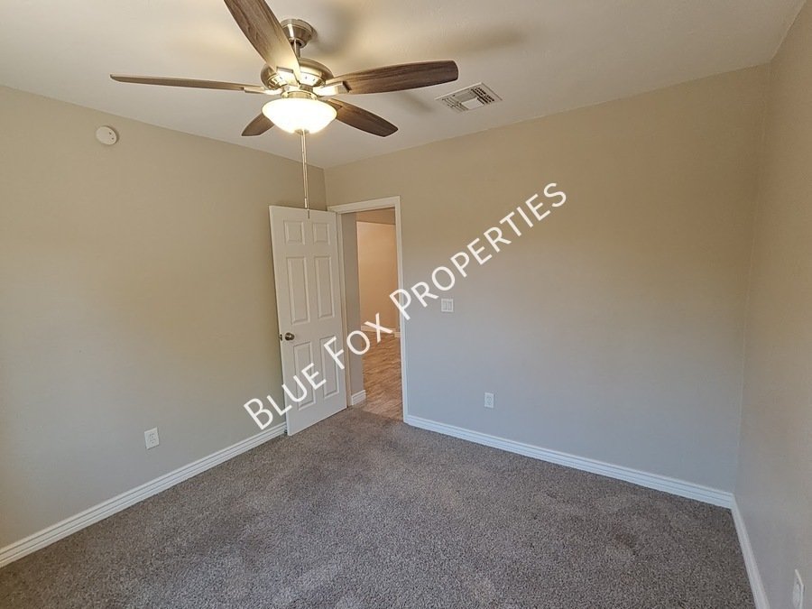Limited time!  $799 off the first months rent, until Aug 16th.  619 S Highland Avenue property image
