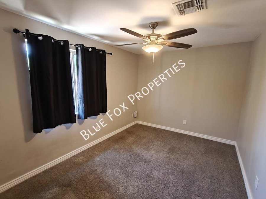 Limited time!  $799 off the first months rent, until Aug 16th.  619 S Highland Avenue property image