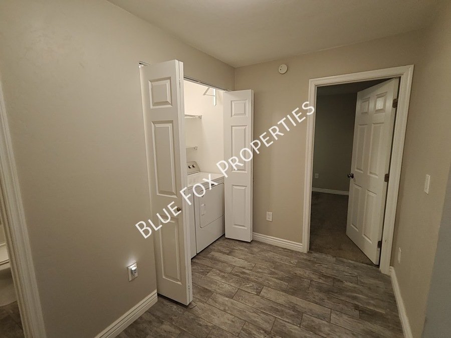 Limited time!  $799 off the first months rent, until Aug 16th.  619 S Highland Avenue property image