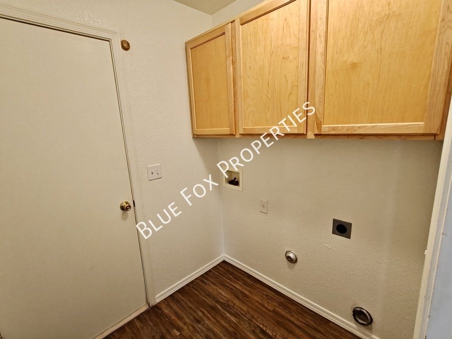 3117 S Nastar Drive property image