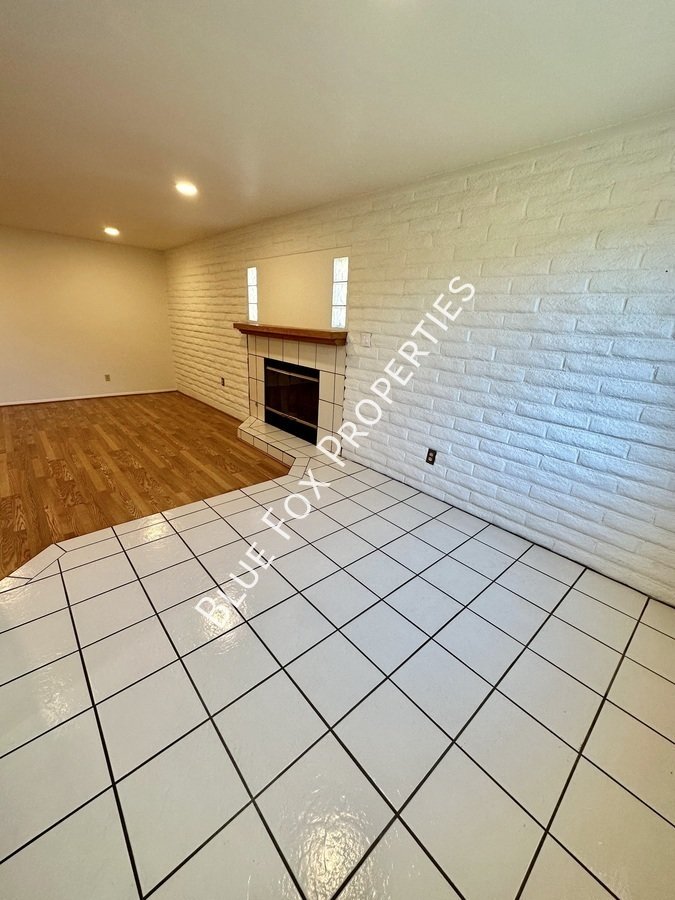 8825 E Old Spanish Trail property image