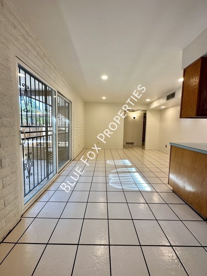 8825 E Old Spanish Trail property image
