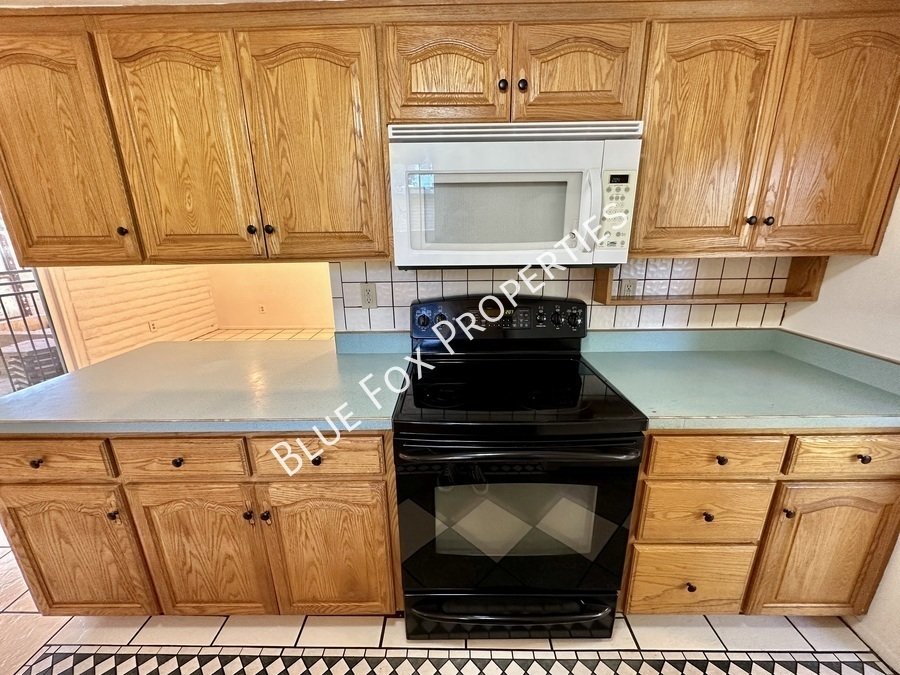 8825 E Old Spanish Trail property image