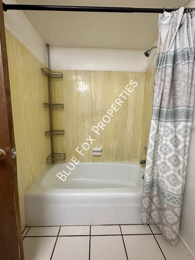 8825 E Old Spanish Trail property image