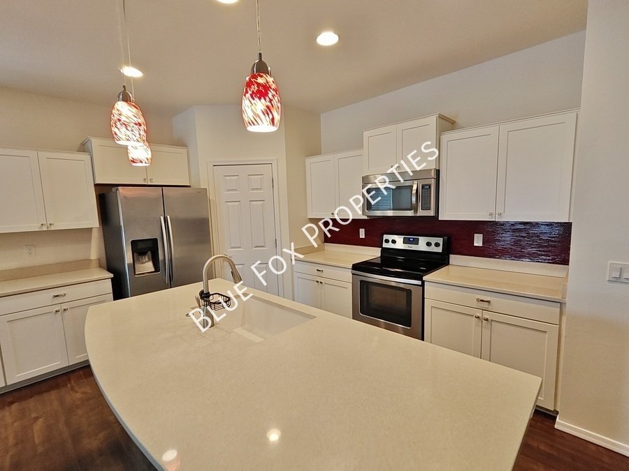 34185 South Presidio Place property image