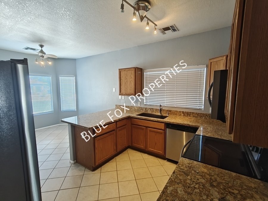 7485 W Briner Drive property image