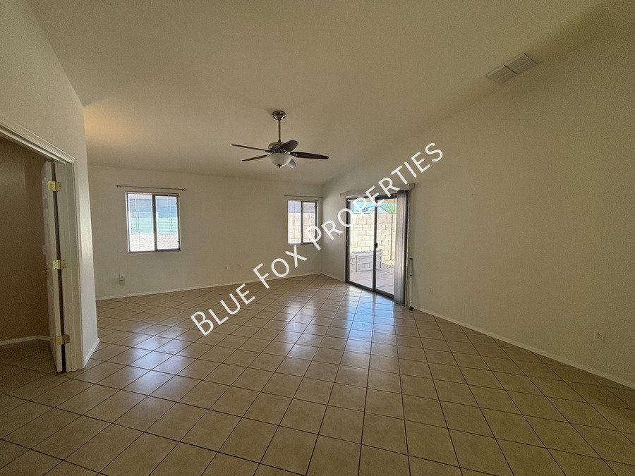 7135 S Oakbank Drive property image
