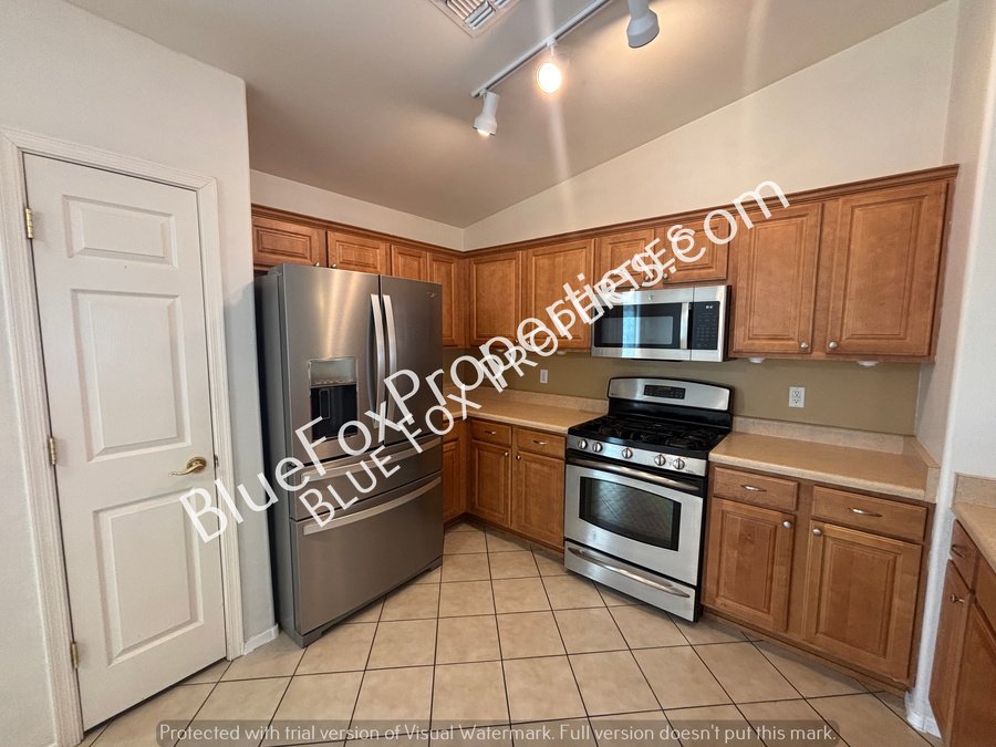 7135 S Oakbank Drive property image