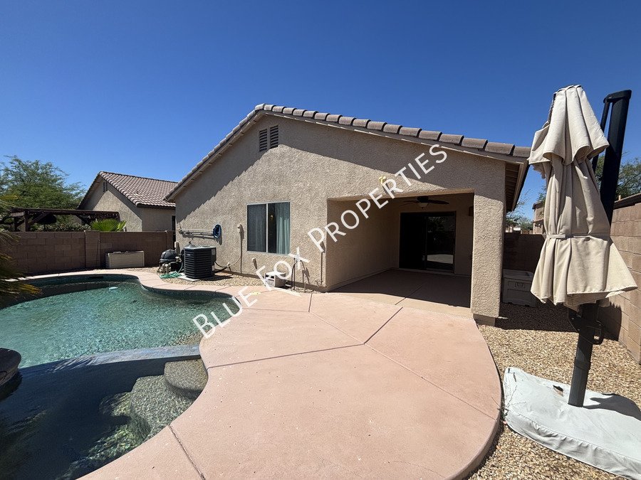 7135 S Oakbank Drive property image