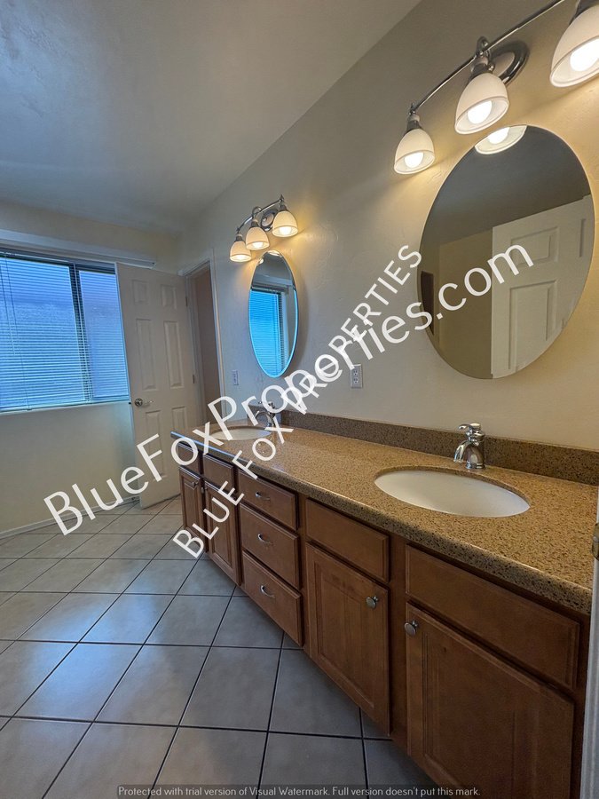 7135 S Oakbank Drive property image