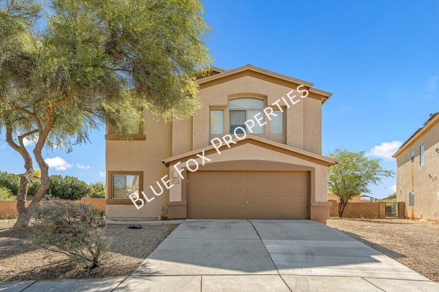 3 bed, 2.5 bath home in the Southwest side property image