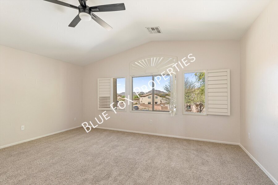 3 bed, 2.5 bath home in the Southwest side property image