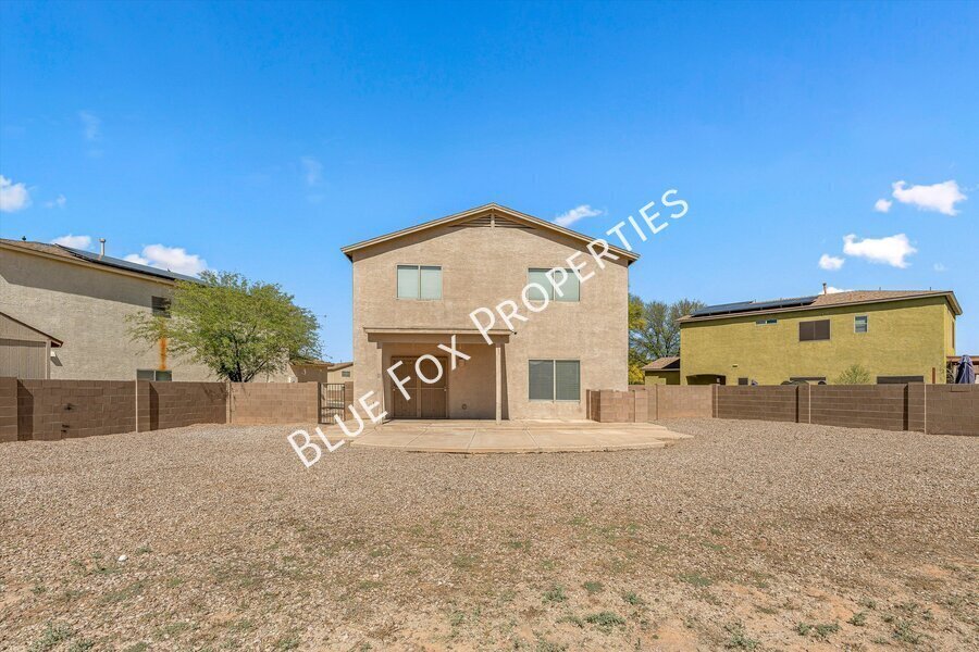 3 bed, 2.5 bath home in the Southwest side property image