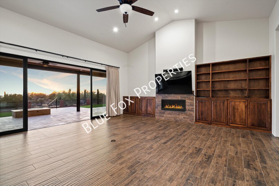 13037 N Red Quail Place property image