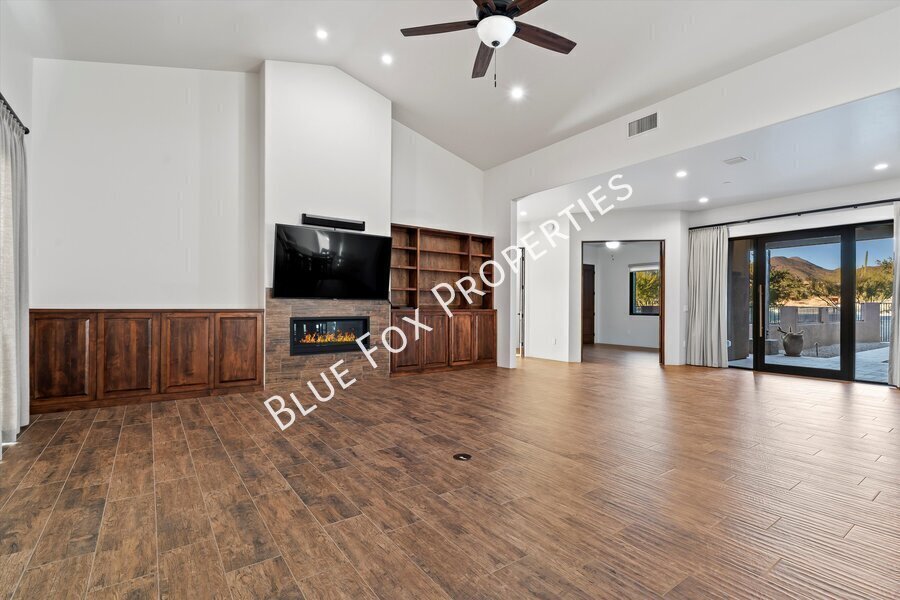 13037 N Red Quail Place property image