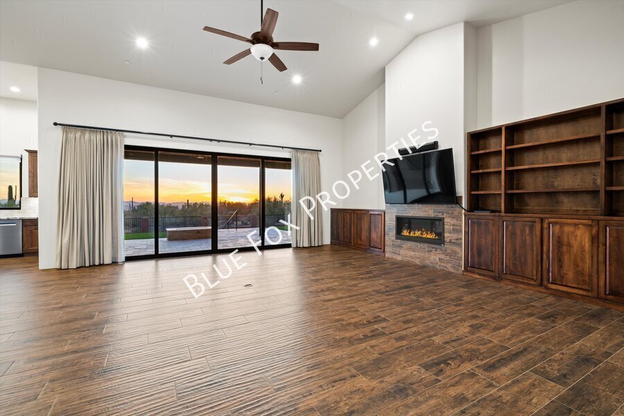 13037 N Red Quail Place property image