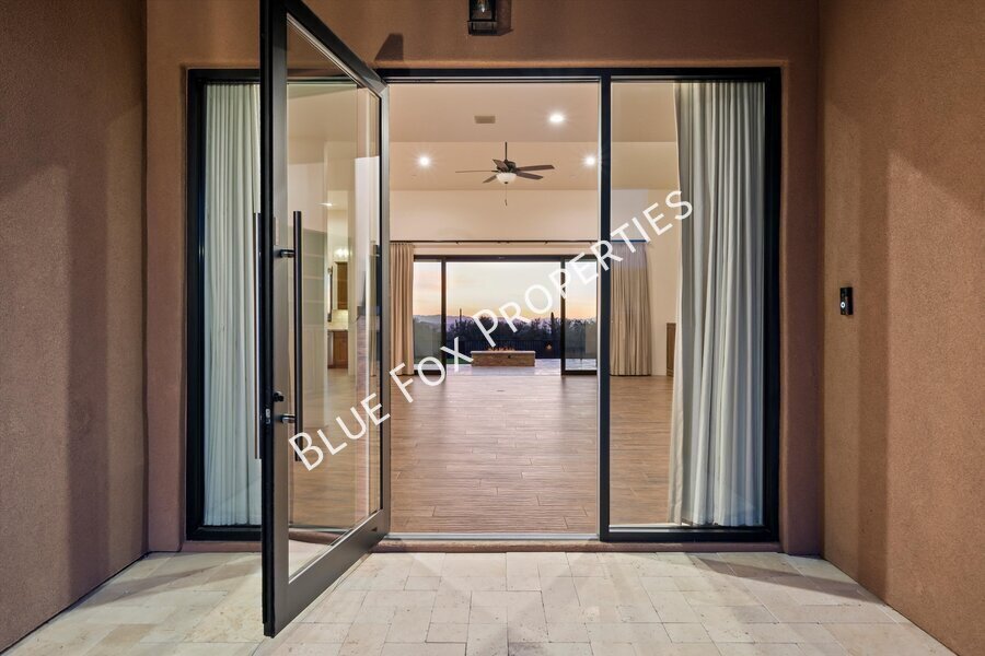 13037 N Red Quail Place property image