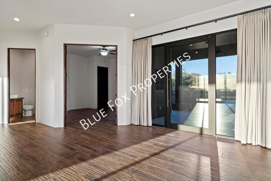 13037 N Red Quail Place property image