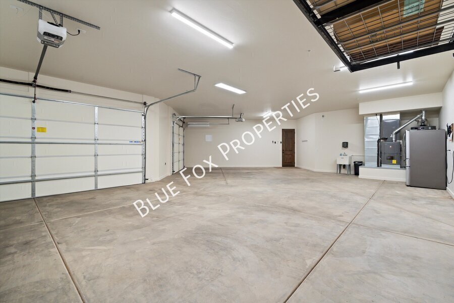 13037 N Red Quail Place property image