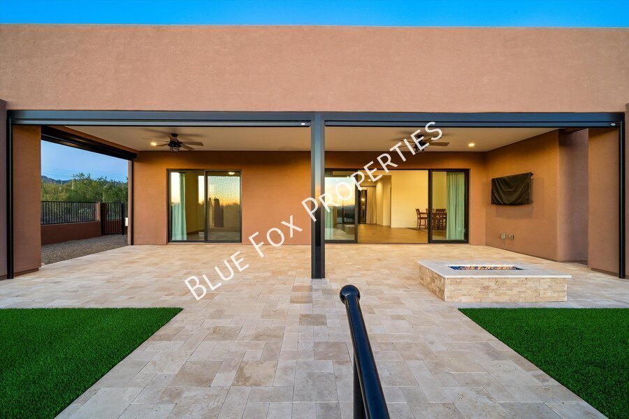 13037 N Red Quail Place property image