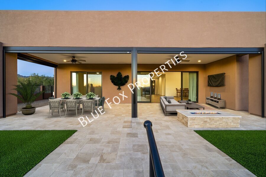 13037 N Red Quail Place property image