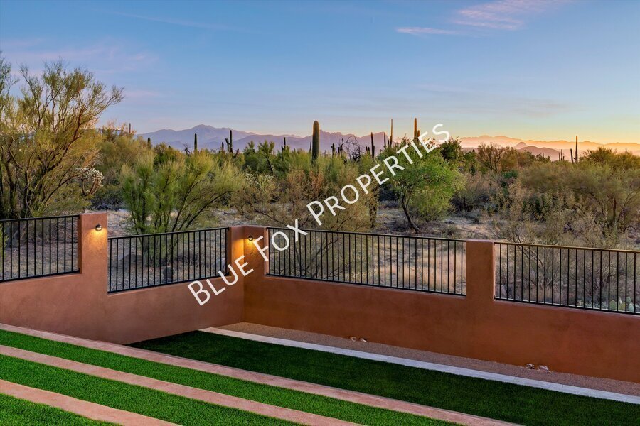 13037 N Red Quail Place property image