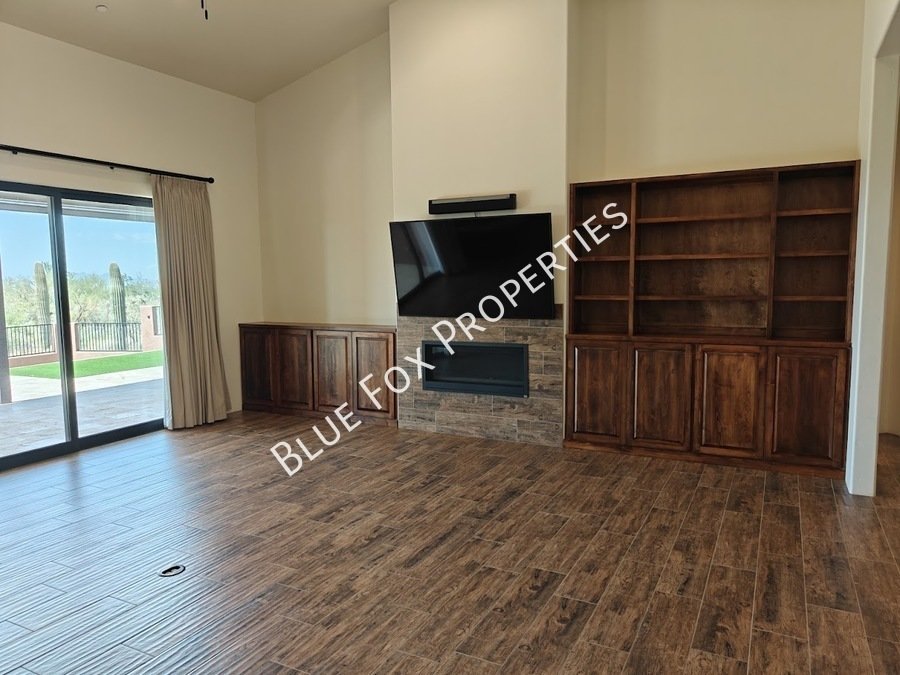 13037 N Red Quail Place property image