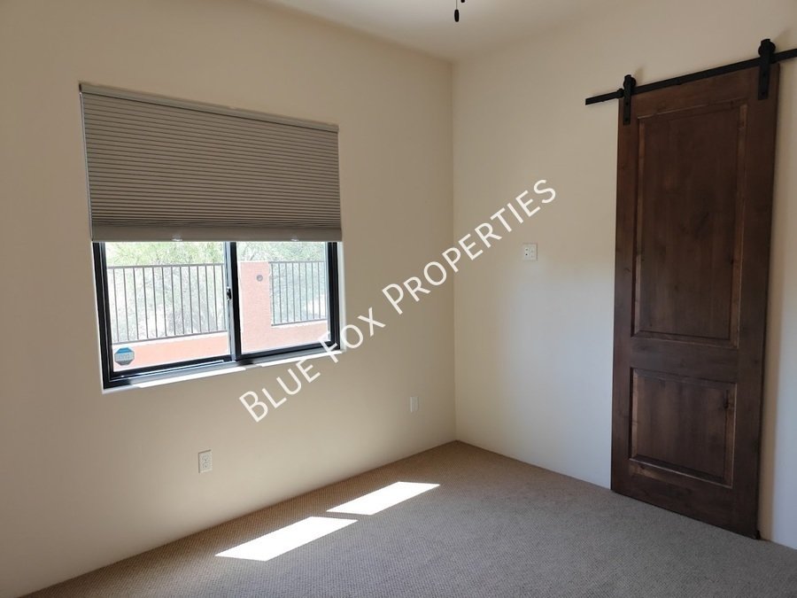 13037 N Red Quail Place property image