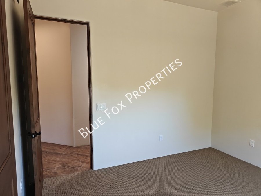 13037 N Red Quail Place property image