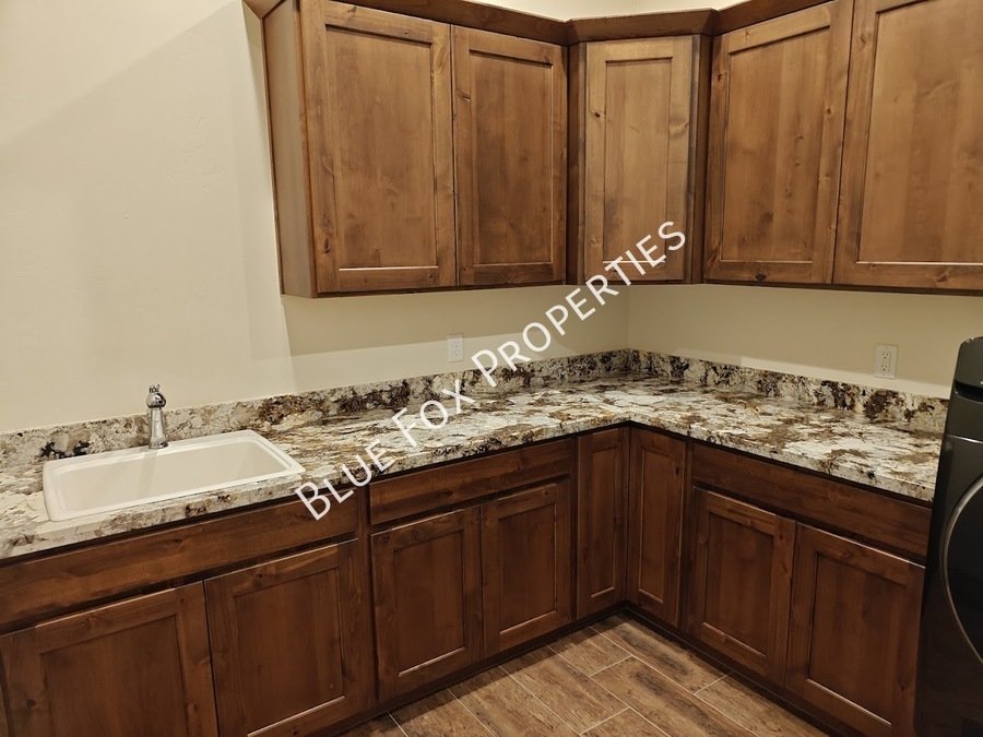 13037 N Red Quail Place property image