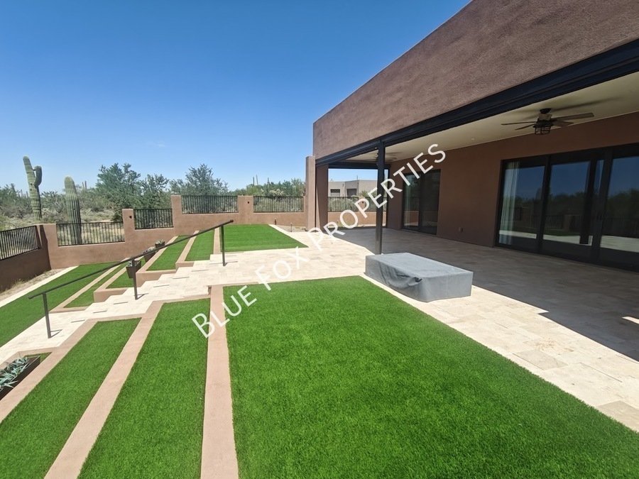 13037 N Red Quail Place property image