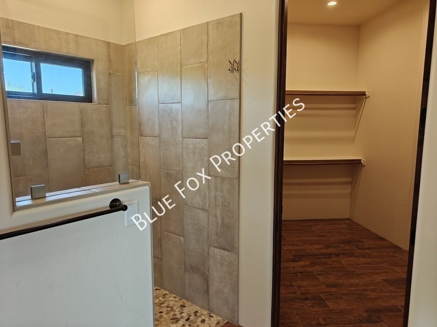 13037 N Red Quail Place property image