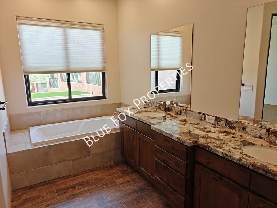 13037 N Red Quail Place property image