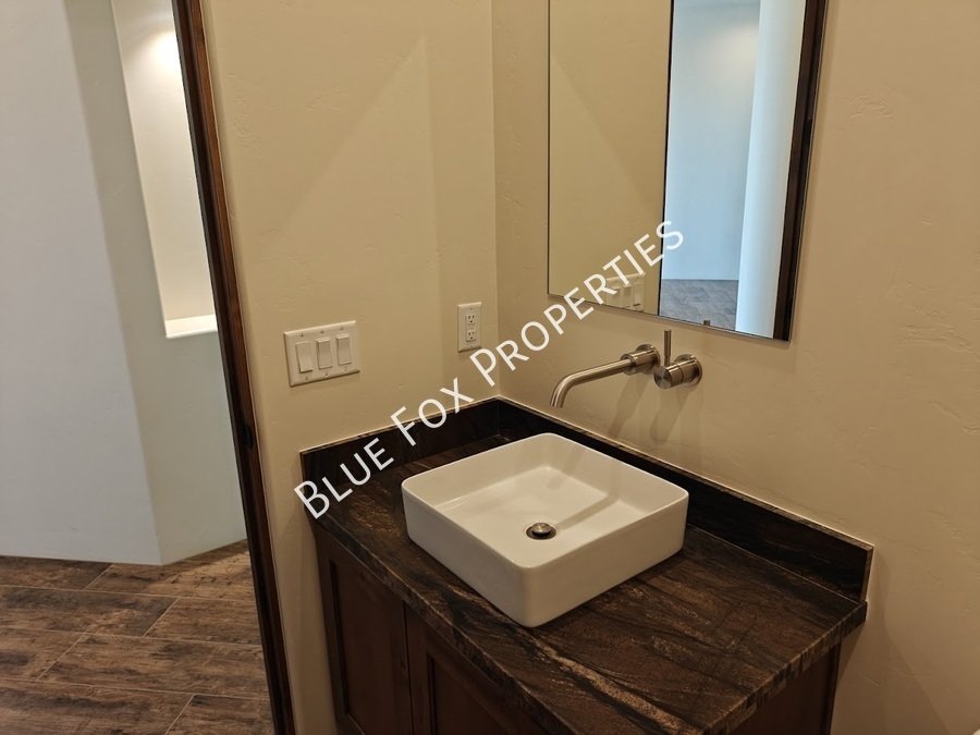 13037 N Red Quail Place property image