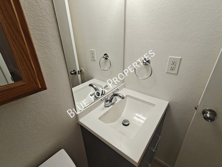 A hidden treasure with lots to offer! property image